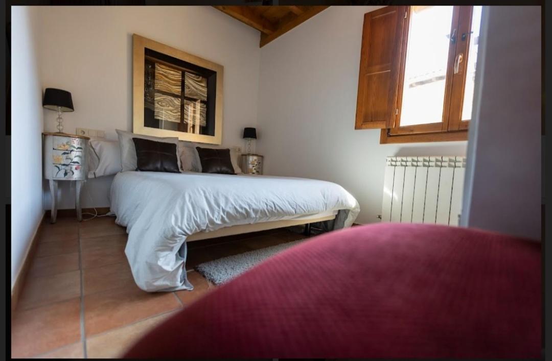 Hotel Rural En Las Cascadas De Tobera מראה חיצוני תמונה